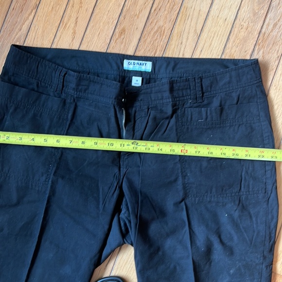 Old navy dress slacks 🖤 - Picture 3 of 10